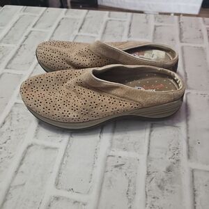 Skechers‎ Tan Mules with Perforated Design Sz 8.5